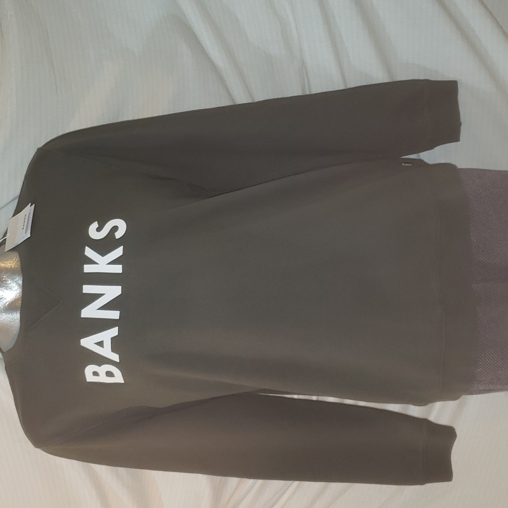BANKS Classic Sweatshirt